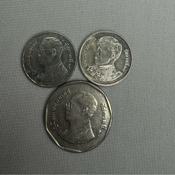Lot Of 3 THAILAND Rama IX Thai Coins - 5 Baht And 1 Baht - Picture 2 of 2